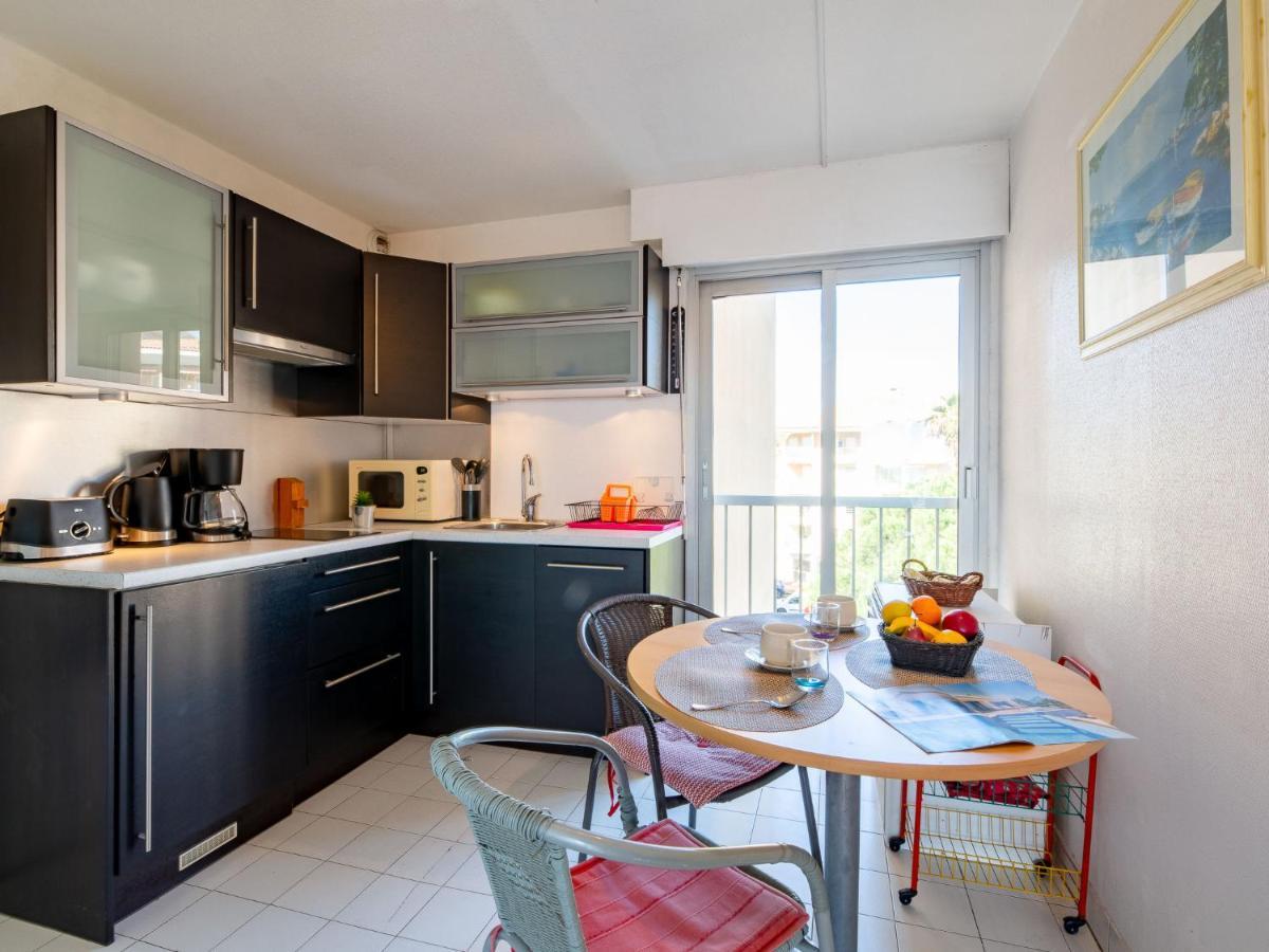 Apartment Le Capitole-3 By Interhome Fréjus 외부 사진